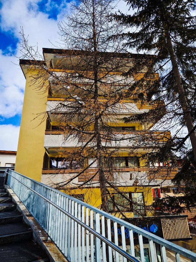 Fewo'S Und Apartment'S Schoeneck Давос Экстерьер фото